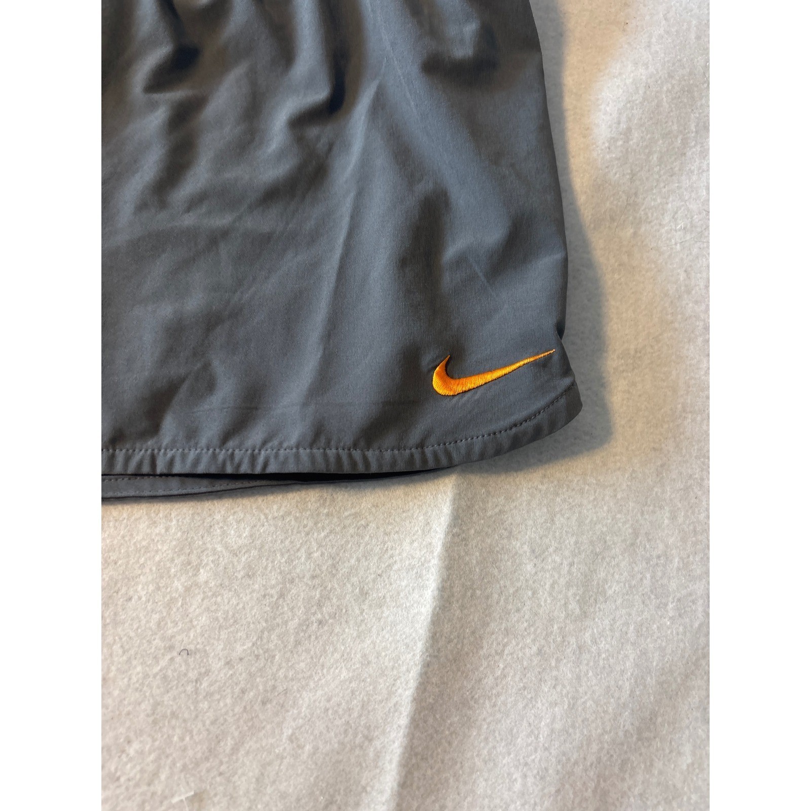 Nike Mens Dri-FIT Running Shorts Charcoal Grey Orange XL Just Do It Waistband