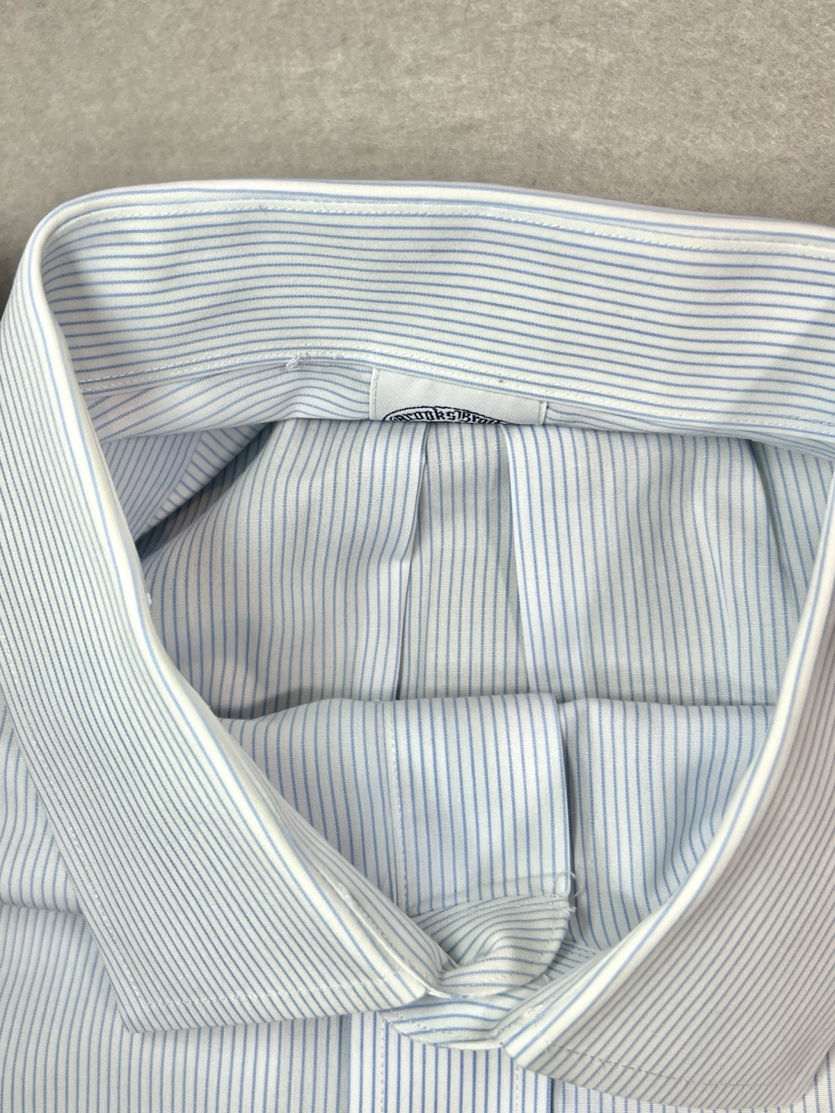 Brooks Brothers Men’s 16.5‑32 Regent Non Iron Supima Cotton Blue Stripe Shirt