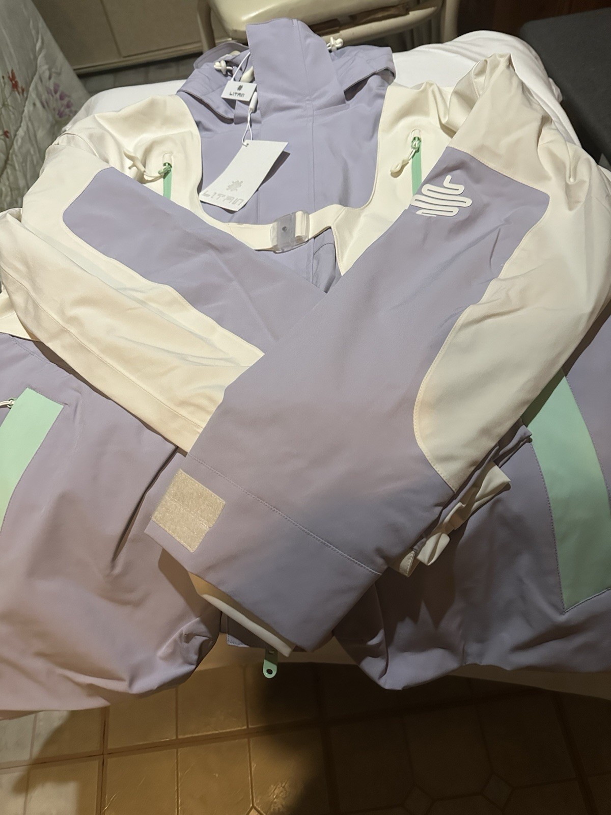 Litan Snow jacket Women
