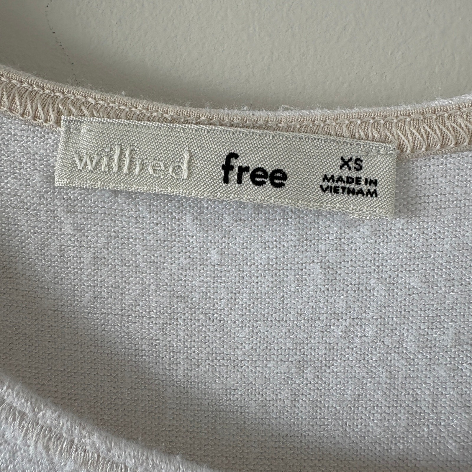 Rayon Blend White Tee Womens XS Capsule Wardrobe Minimalist Clean Girl Normcore