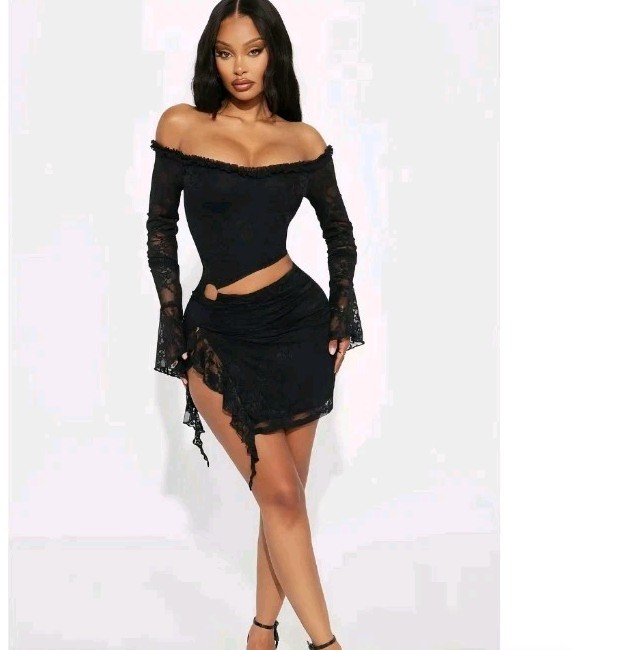 One of One Lace Mini Dress -Black Size XS Brand New with Tags