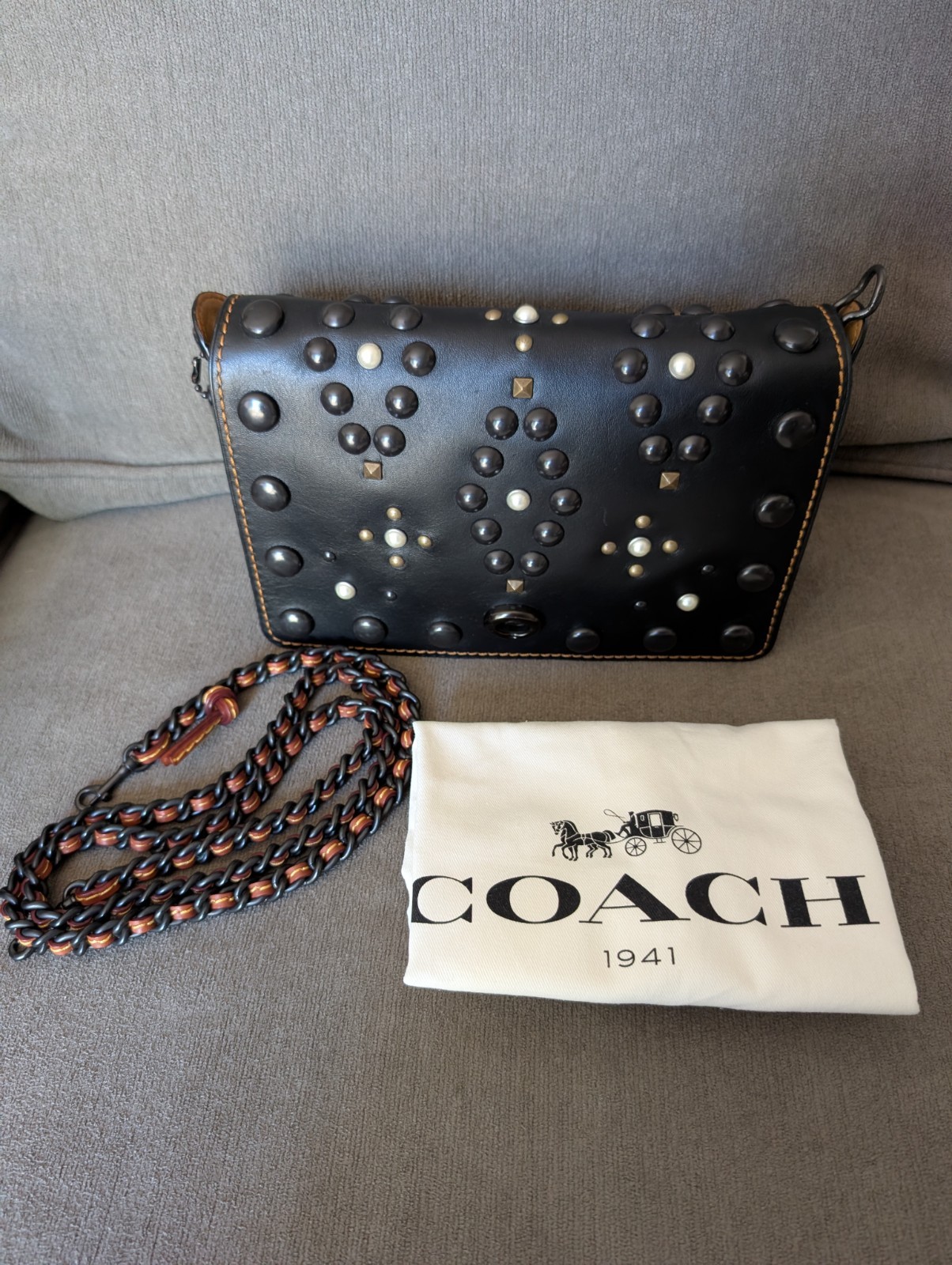 Coach 1941 Western Rivets Dinky 24 In Black Free Ship