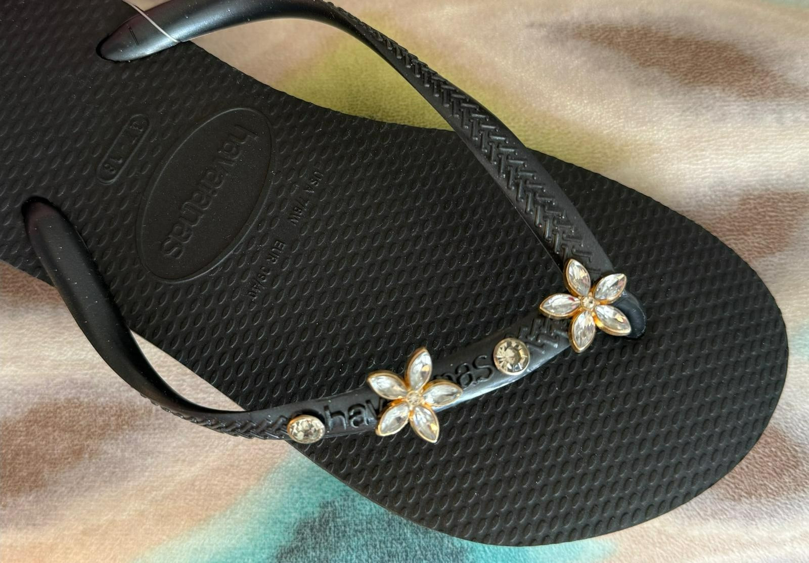Original Havaianas Flip Flops Women Slim with Flowers and Personalized Charm
