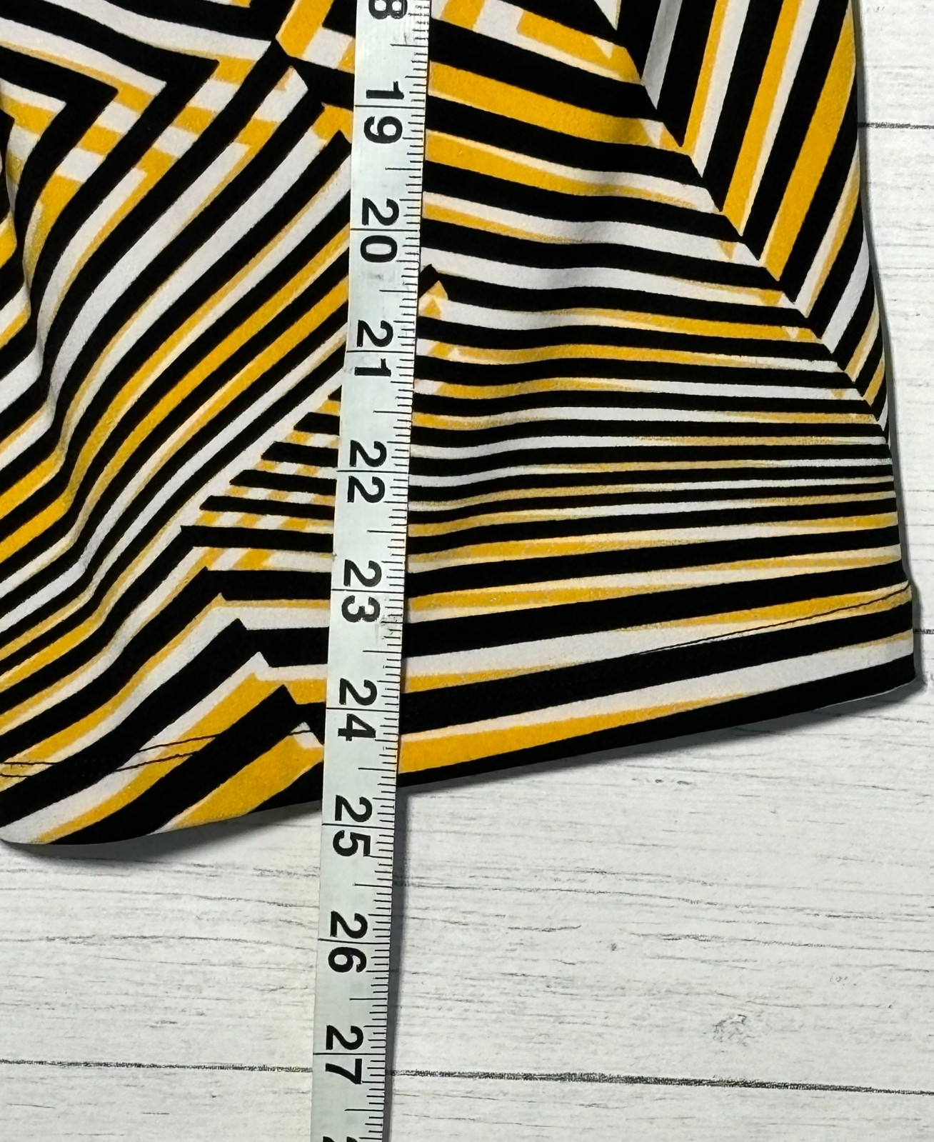 Worthington Stretch Shirt Sz M 8-10 Yellow Black Geometric Sleeveless Top Blouse