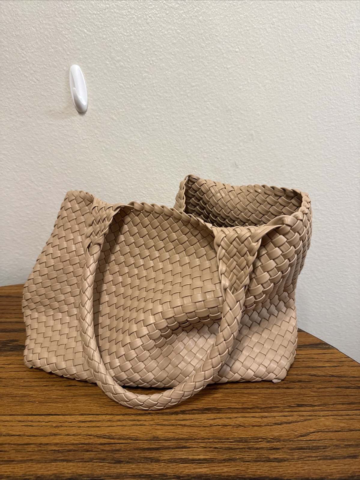 Woven Large Beige Tote New Without Tags Never Used Daytrip Summer