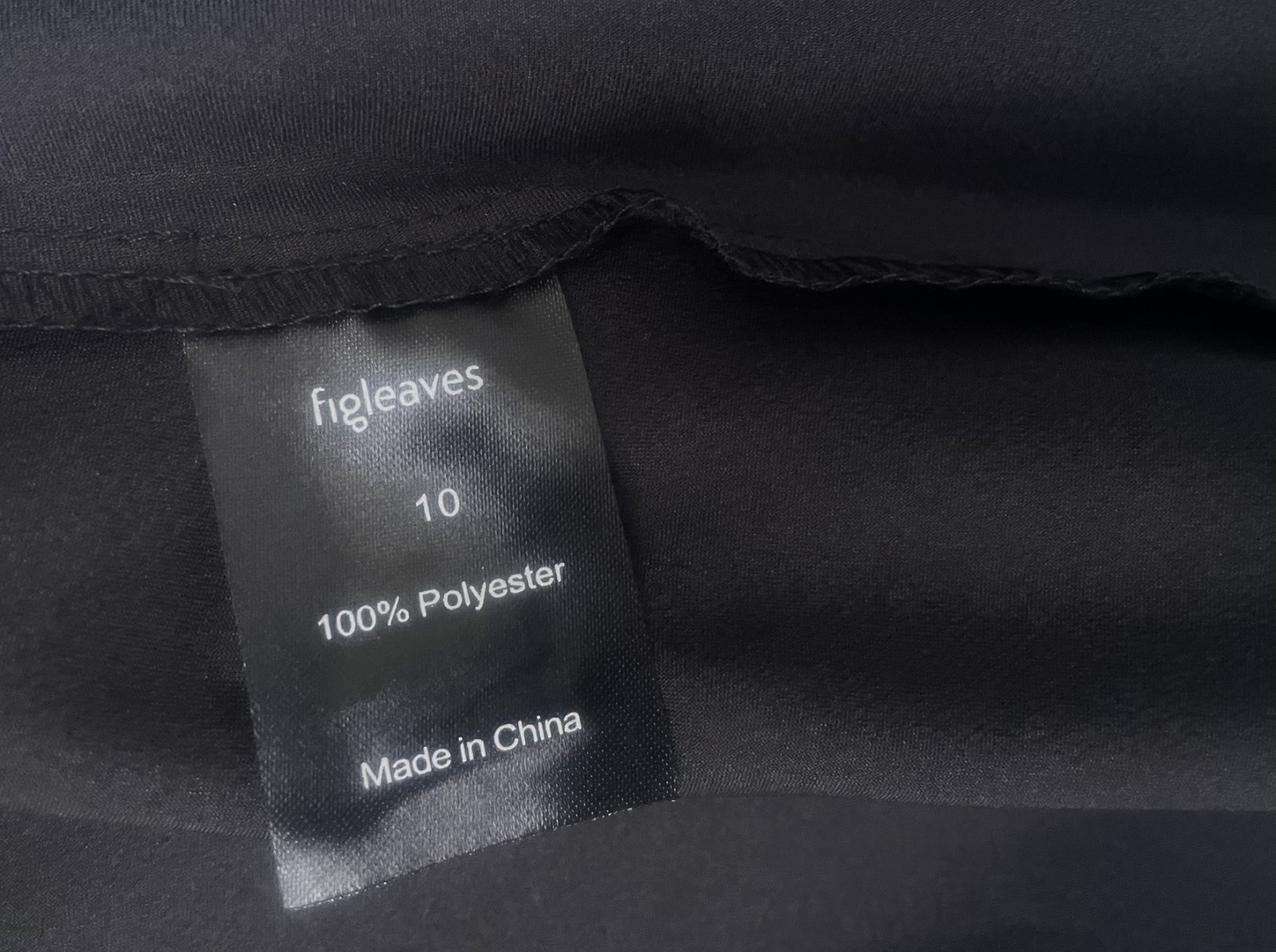 NWOT Size 10 Black FIGLEAVES Camisole Poly Glossy ‘Satin’ Fabric, $34 Retail