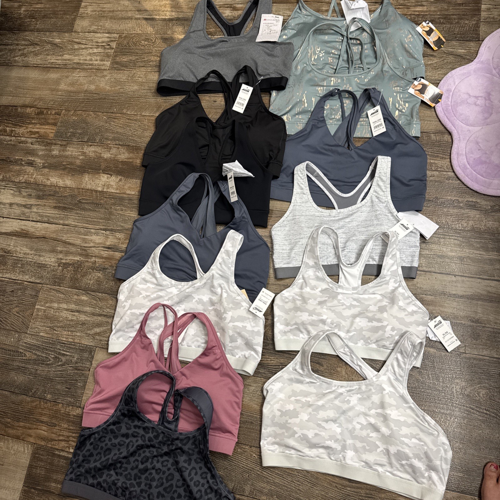 AVIA Xxxxl To L Women’s Assorted S Clothing Lot 13 Athletic Legging Sport Bra