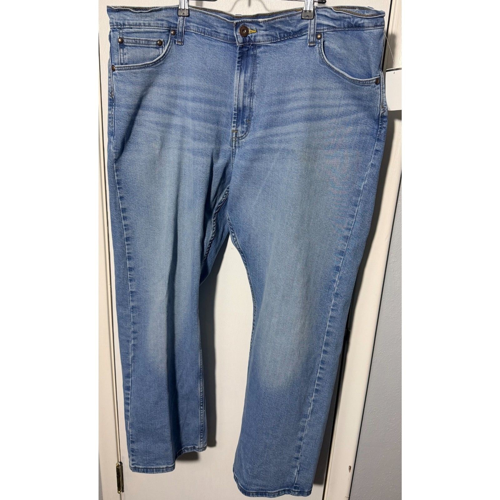 Wrangler Relaxed Boot Jeans 40×30 Light Wash Stretch Denim