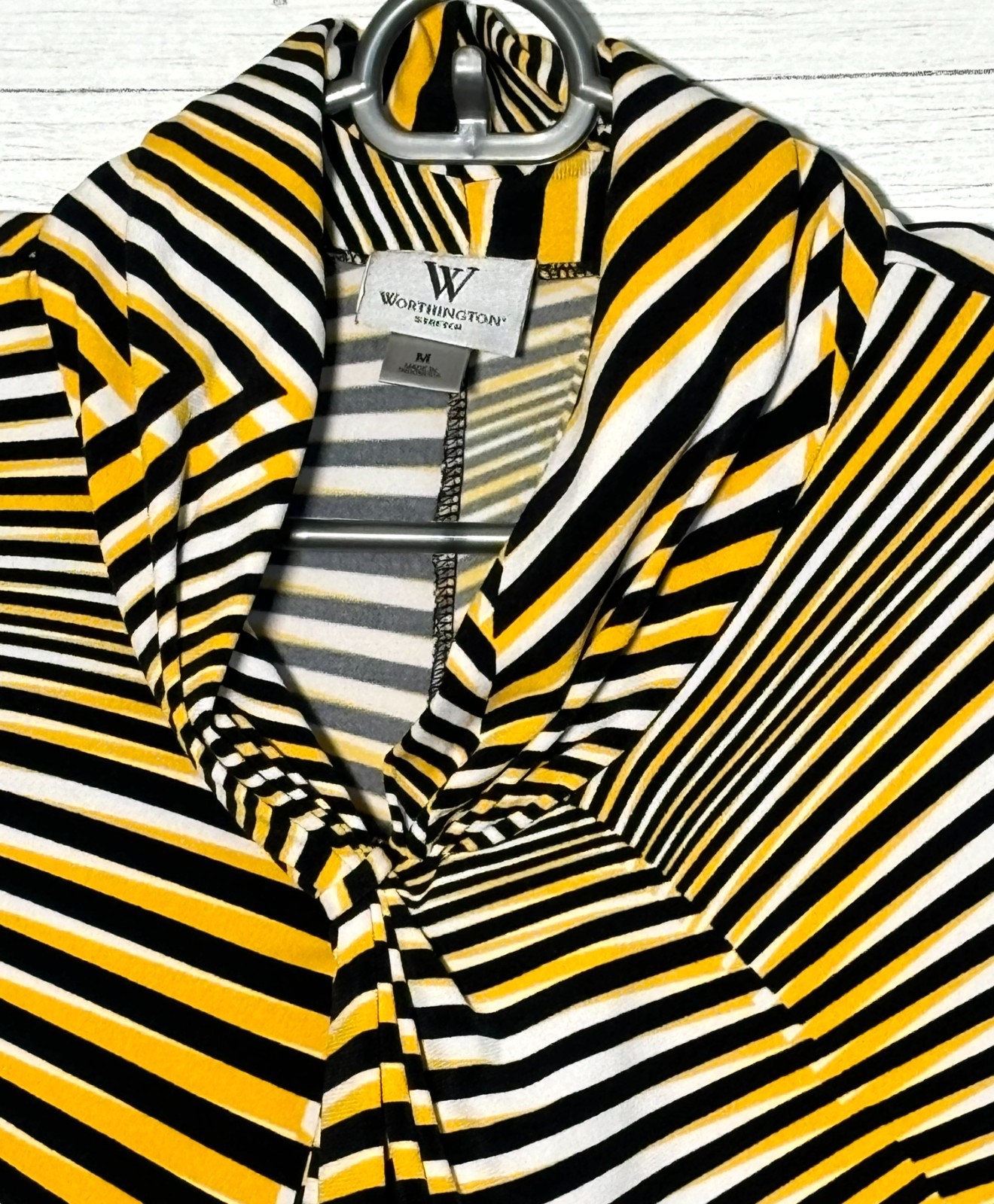Worthington Stretch Shirt Sz M 8-10 Yellow Black Geometric Sleeveless Top Blouse