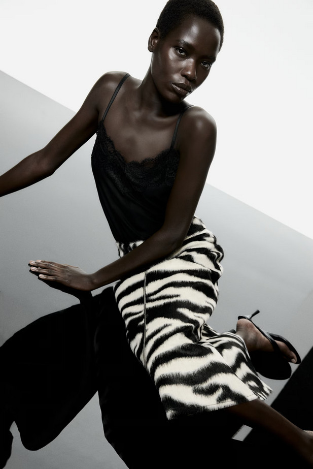 H&M Zip-Front Napped Finish Skirt Black Zebra Print 1322799004 XS,S,M,L,XL,XXL