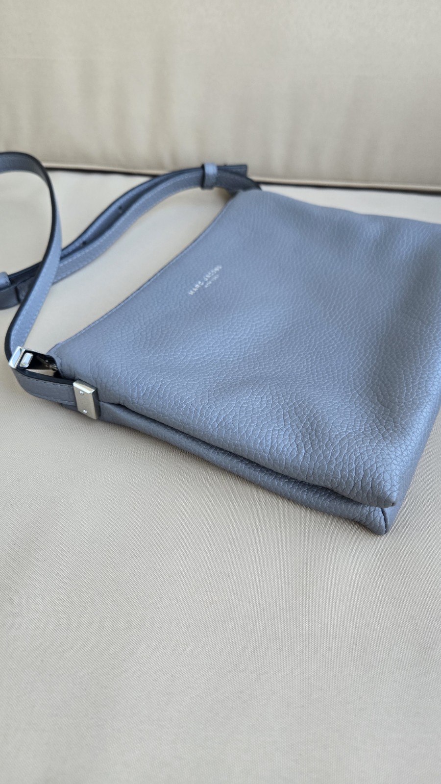 Marc Jacobs Gray Pebbled Small Crossbody Zip Top Adjustable Strap