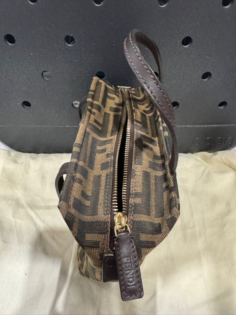 vintage fendi shoulder bag brand new never used