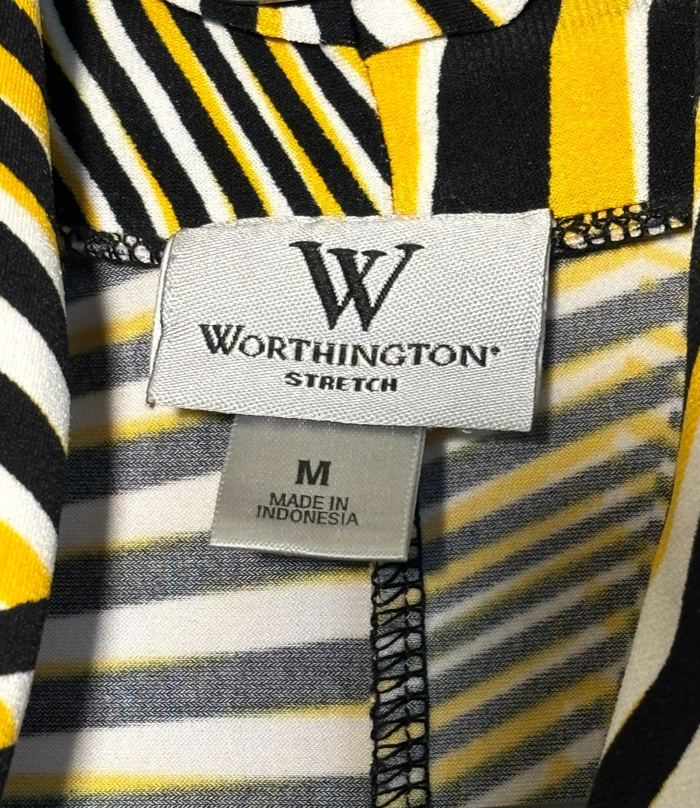 Worthington Stretch Shirt Sz M 8-10 Yellow Black Geometric Sleeveless Top Blouse