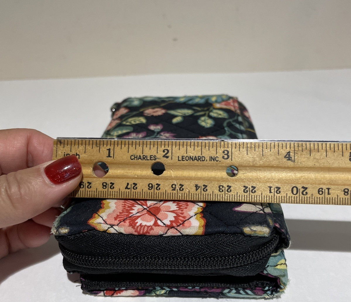 Vera Bradley Floral Vines Wallet Organizer Colorful Iconic Retired Pattern RFID
