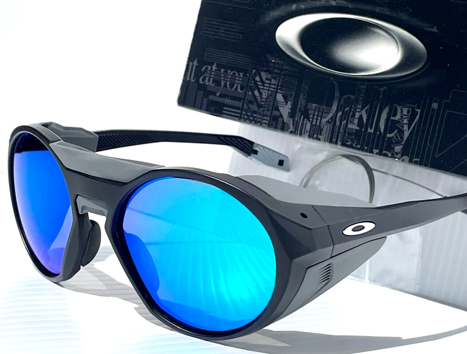 Oakley CLIFDEN Matte Black Round POLARIZED Galaxy Blue Mirror Sunglass 9440