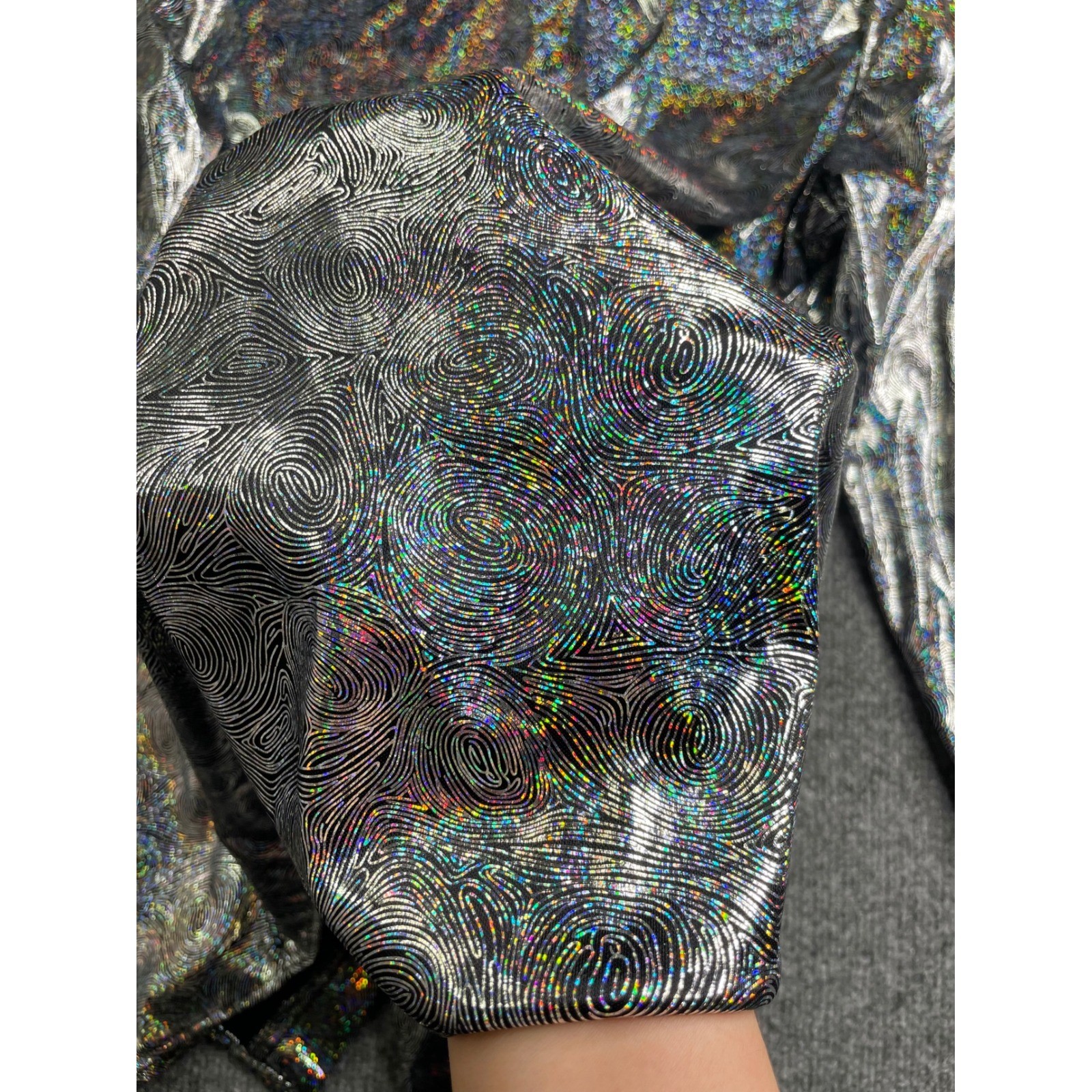 Charades Disco Shirt Mens Small Silver Holographic Swirl Button Up 01859