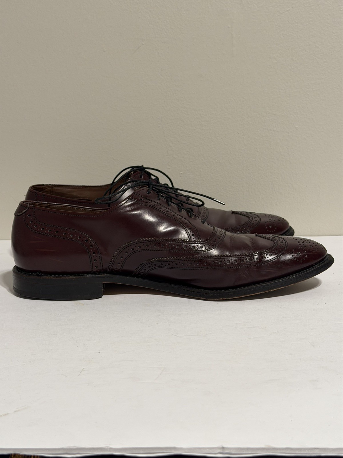 Allen Edmonds Lloyd Men’s Burgundy Oxblood Leather Wingtip Oxford Size 12D