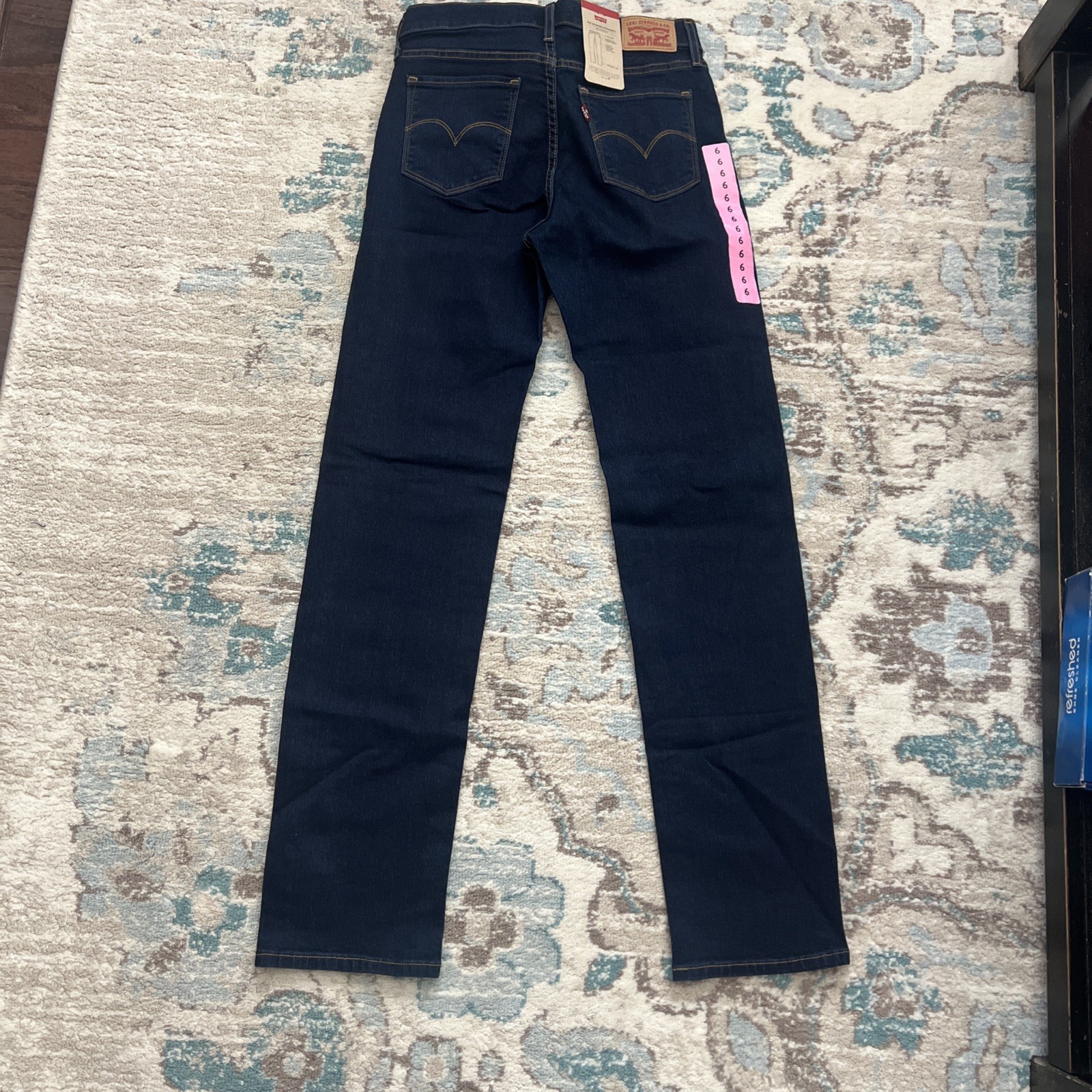 Levi’s Women’s 314 Shaping Straight Mid-Rise Stretch Denim Jean Size 6 28×32