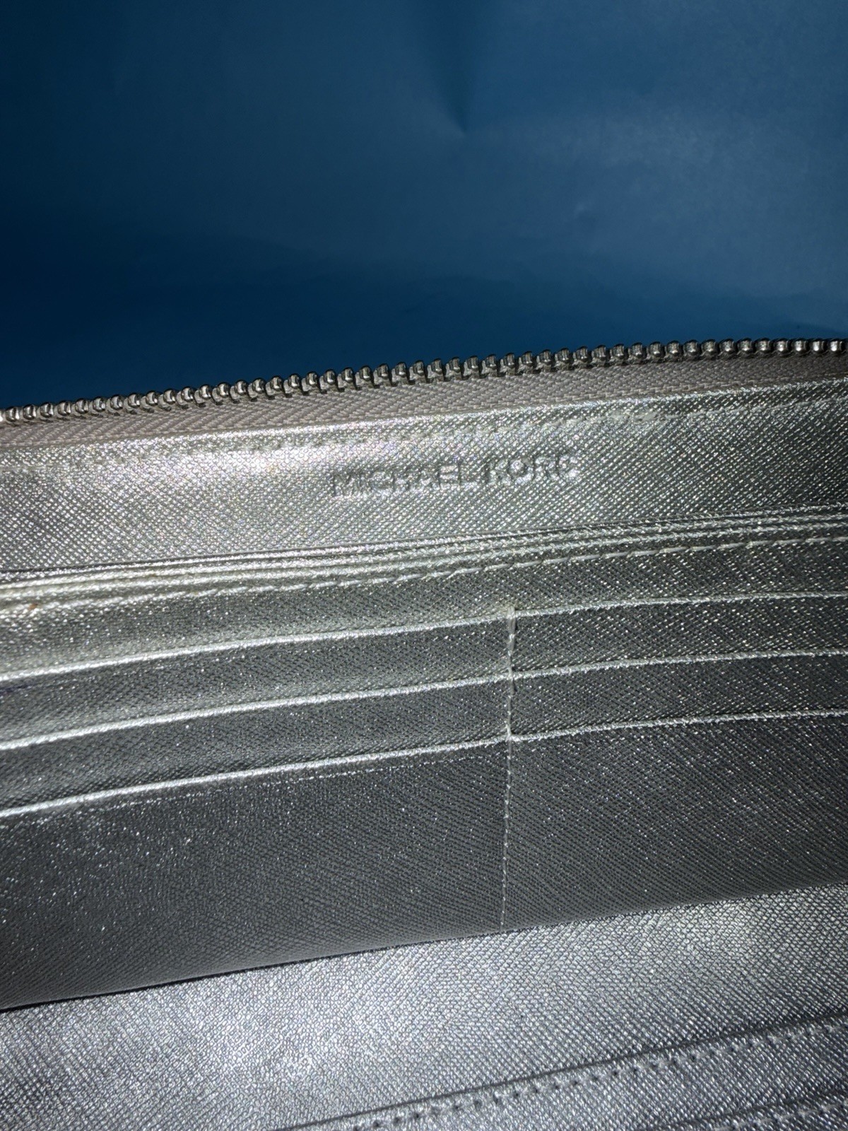 Michael Kors Jet Set Travel Gray Silver Zip Around Wallet Saffiano Leather