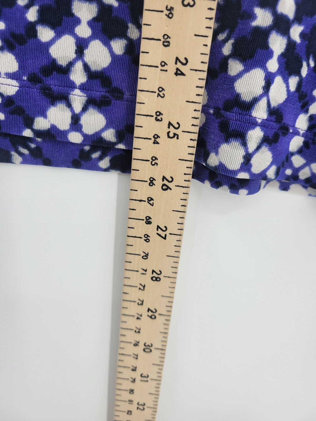 Chicos Travelers Top Womens Large Colorful Artsy Print Stretchy Short Sleeve