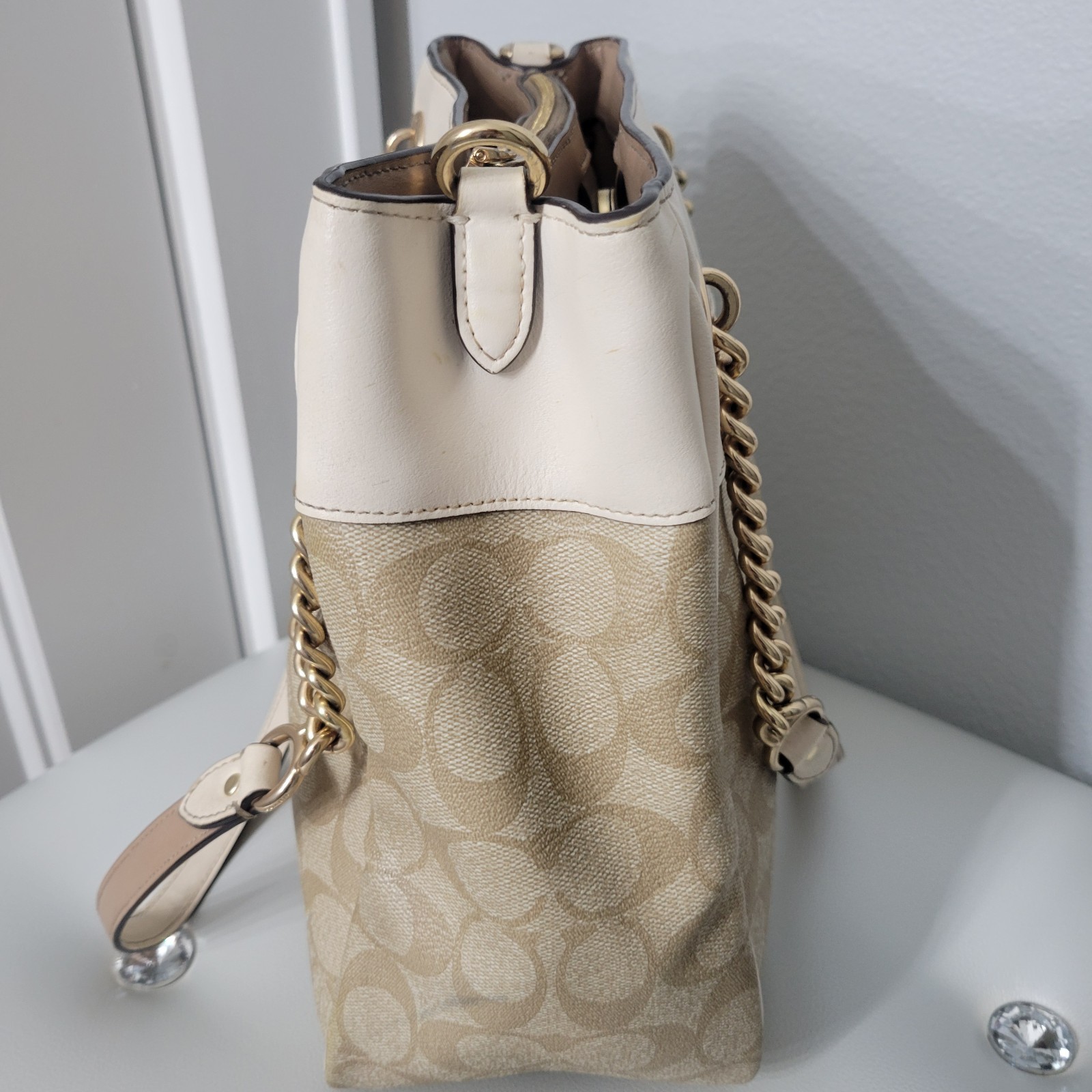 COACH Cammie C8152 Beige Signature Canvas & Cream Leather Chain Shoulder Bag