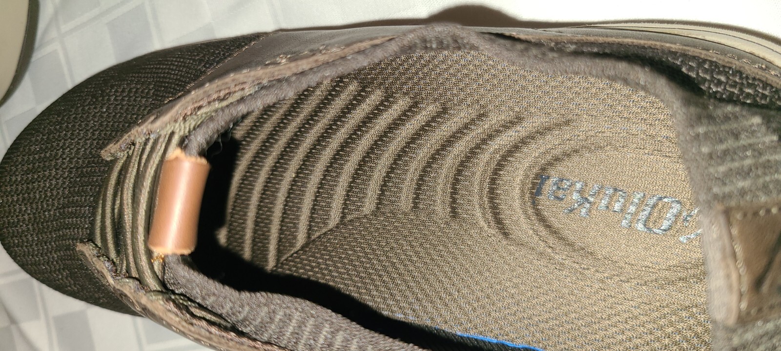 Olukai Nohea Moku Men’s No Tie Boat Shoes 9 brown