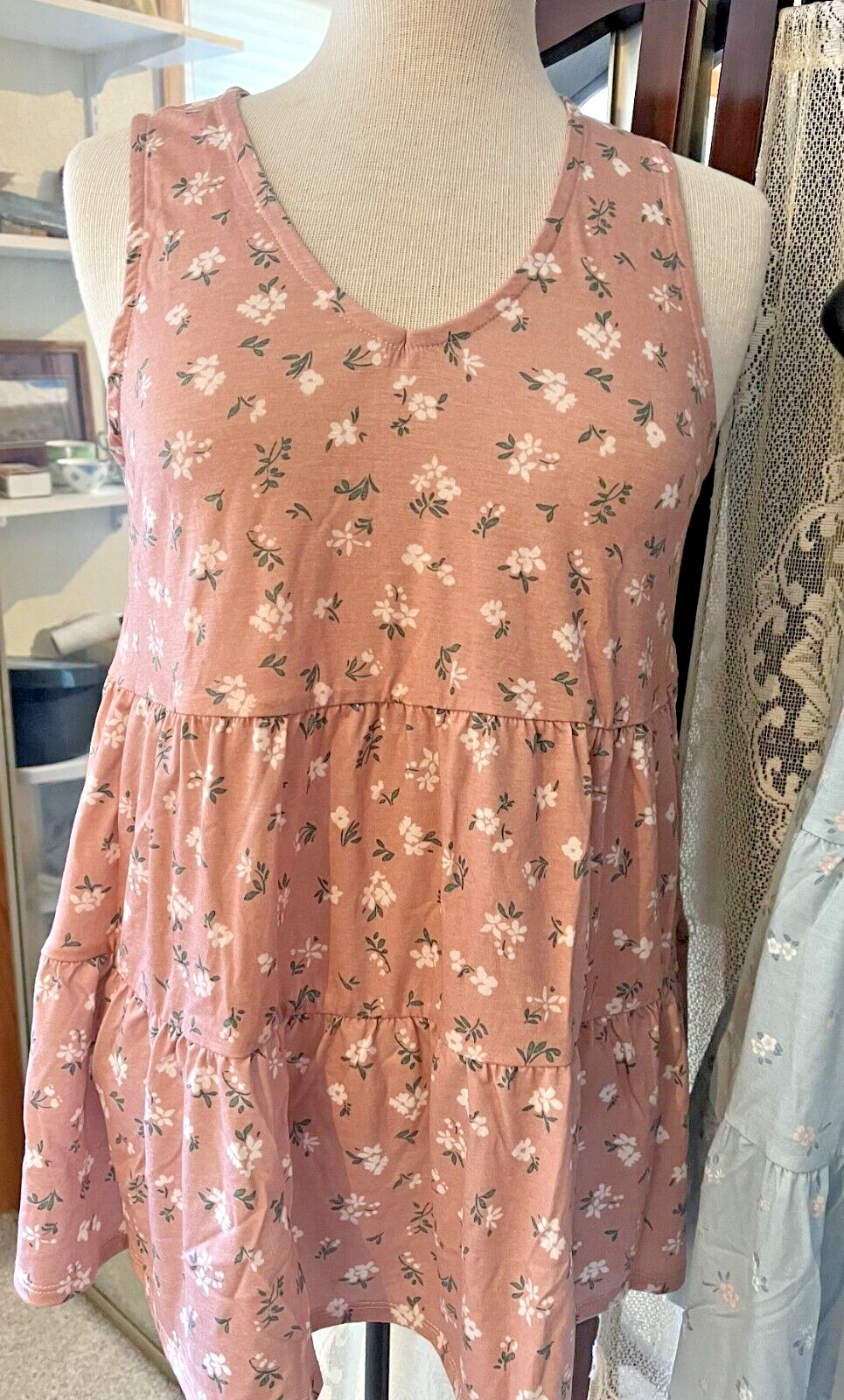 A Glow Sleeveless Pink Floral Spring Summer Maternity Top Soft! Sz S NWT