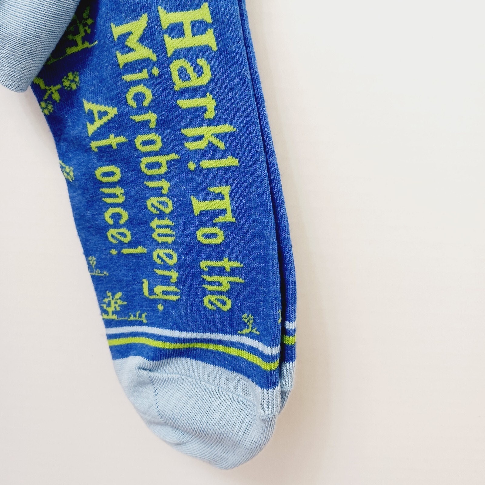 Sock Blue Q Crew Men Hark Microbrewery Chariot Horse Roman Greek Cotton Comfort