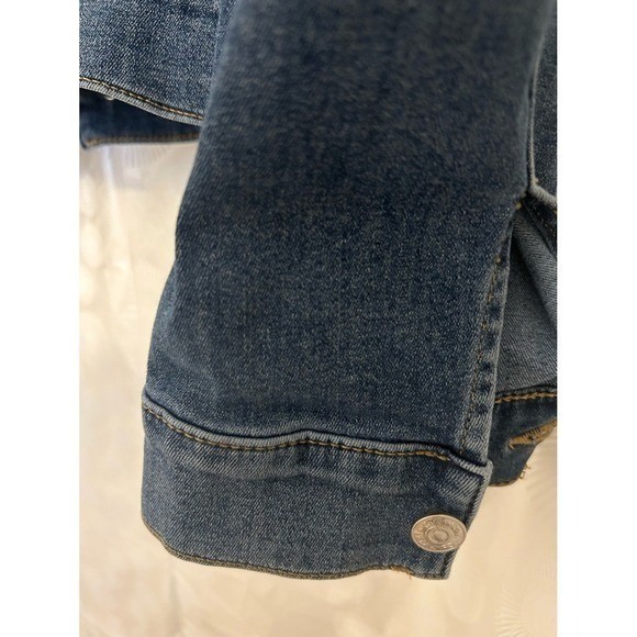 Calvin Klein Women’s Denim Trucker Jacket Medium Wash Blue M NEW