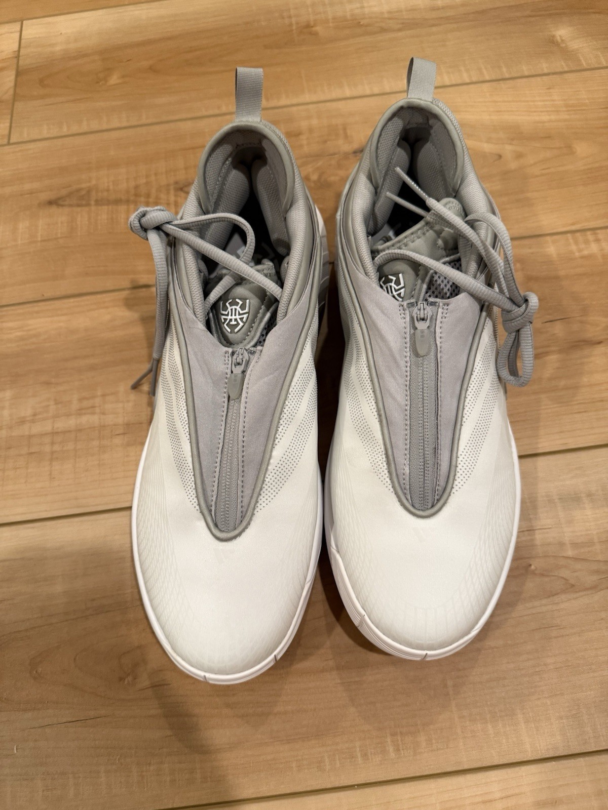 Adidas D.o.n. Issue 7 Size 14