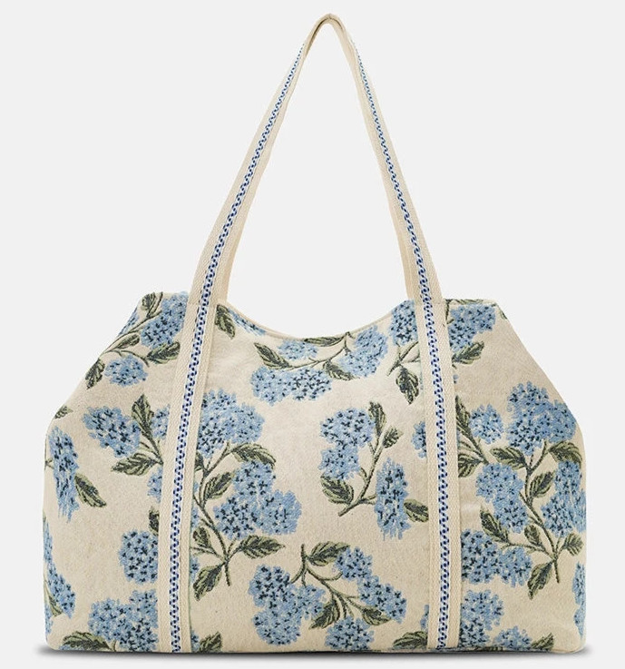 America & Beyond Lobster Hydrangea XL Tote Coastal Beach Resort Vacation Bag NWT