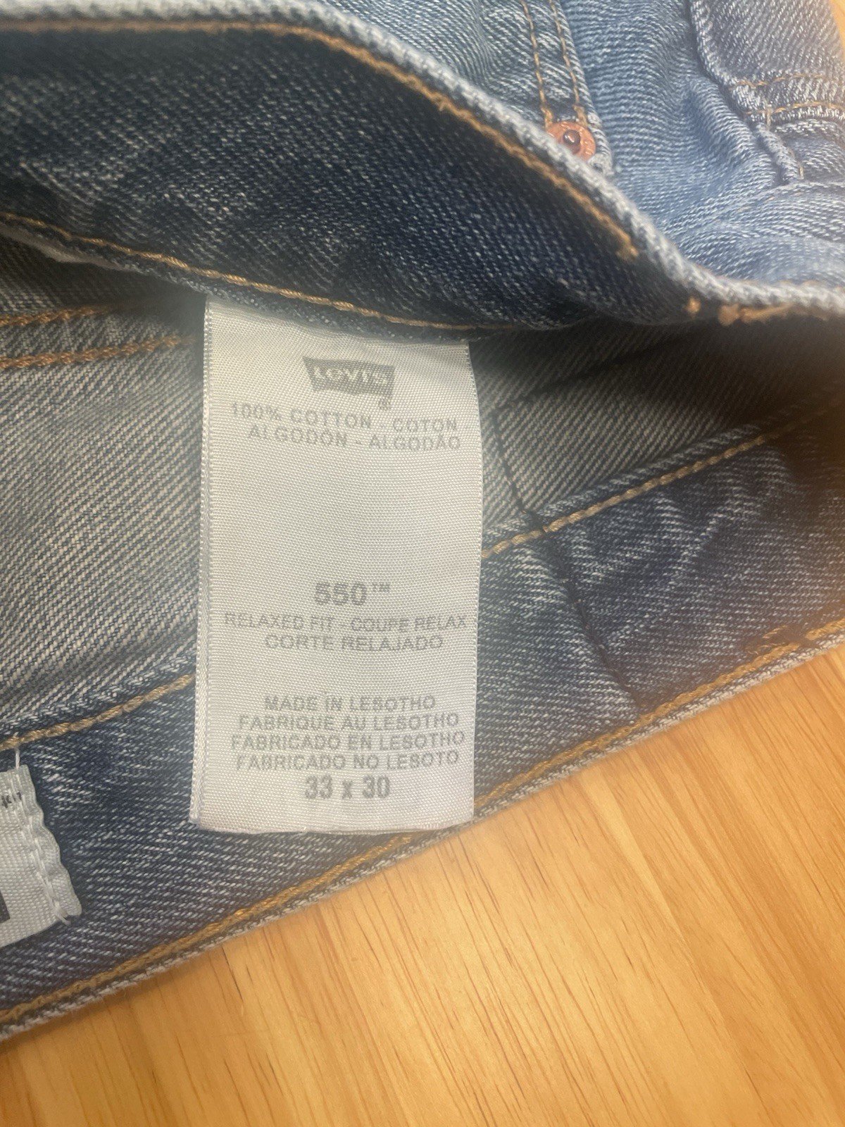 Levi’s 550 Relaxed Men’s Jeans (W33 L 30) Stone Wash. Don’t Forget Father’s Day