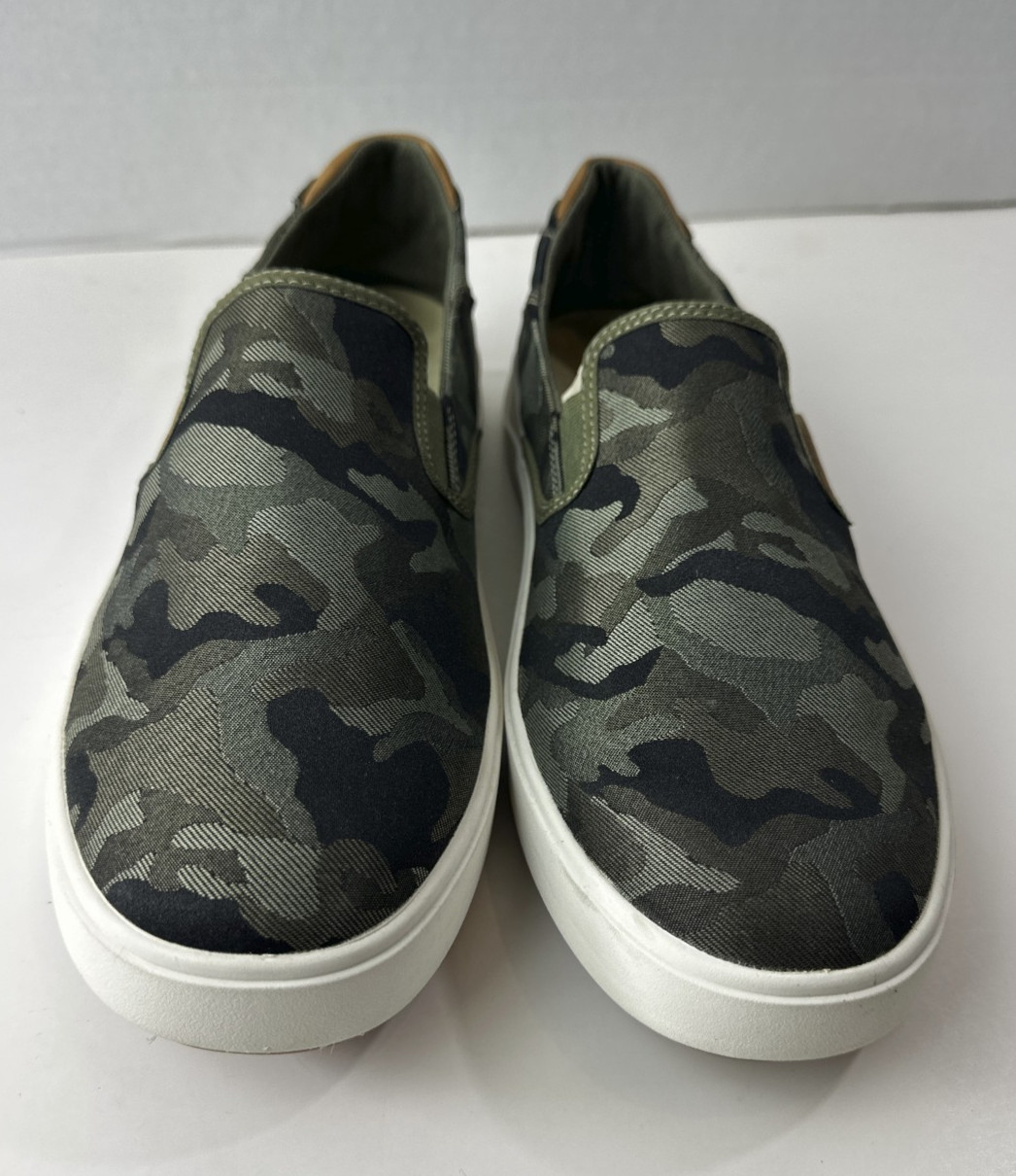 OLUKAI Lae’ahi Pa’i Camo Green Slip On Casual 10444-6ZKE Men’s Shoes Size 11