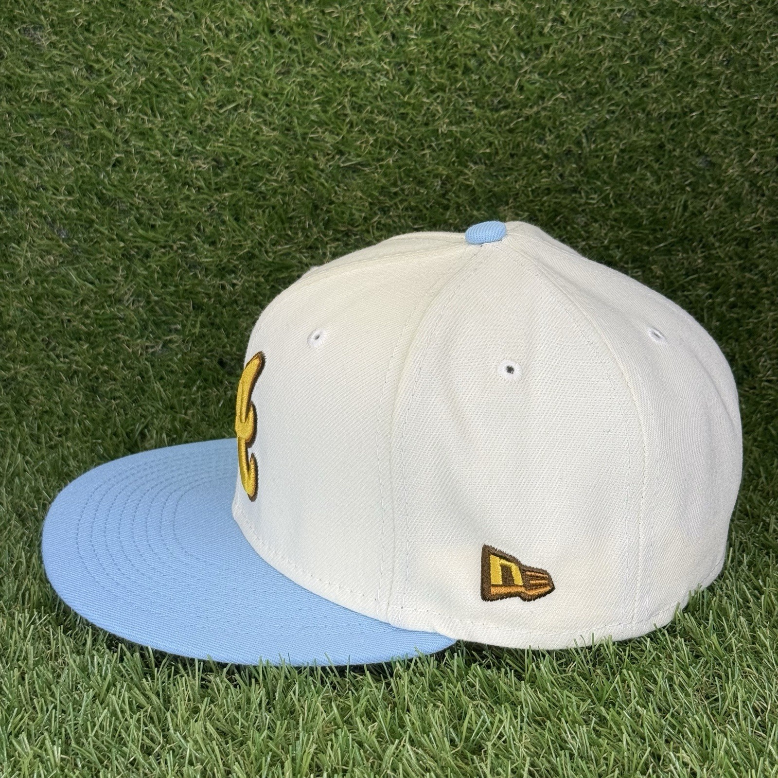 ANIMAL CROSSING HAT CLUB EXCLUSIVE ATLANTA BRAVES 2 TONE 2000 ASG PATCH FITTED