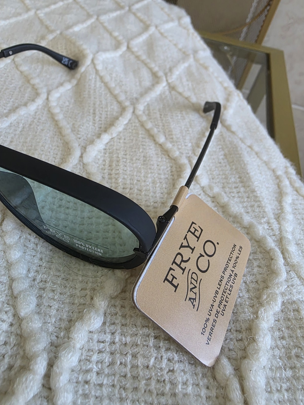 Frye and Co. Women Aviator Sunglasses Black Plastic Frame Green UV Lenses