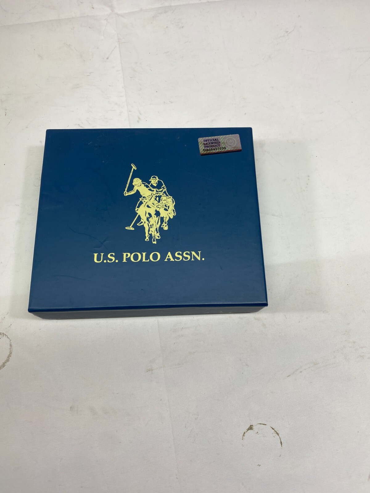 US POLO ASSN Black Leather Logo Embossed Slim Fold Wallet Men’s NIB