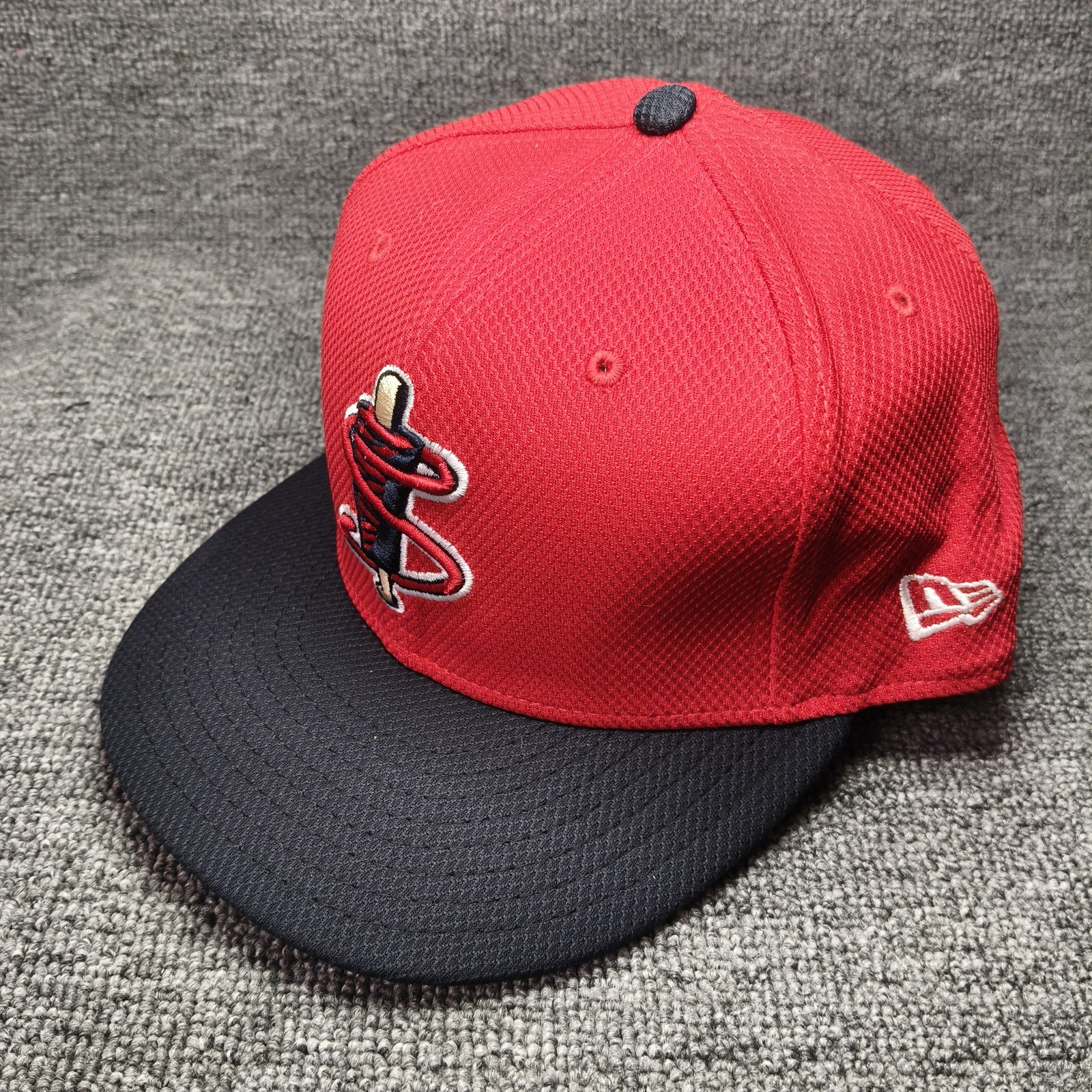 New Era Minor League Baseball 59FIFTY Fitted Red Black Hat 7 1 2