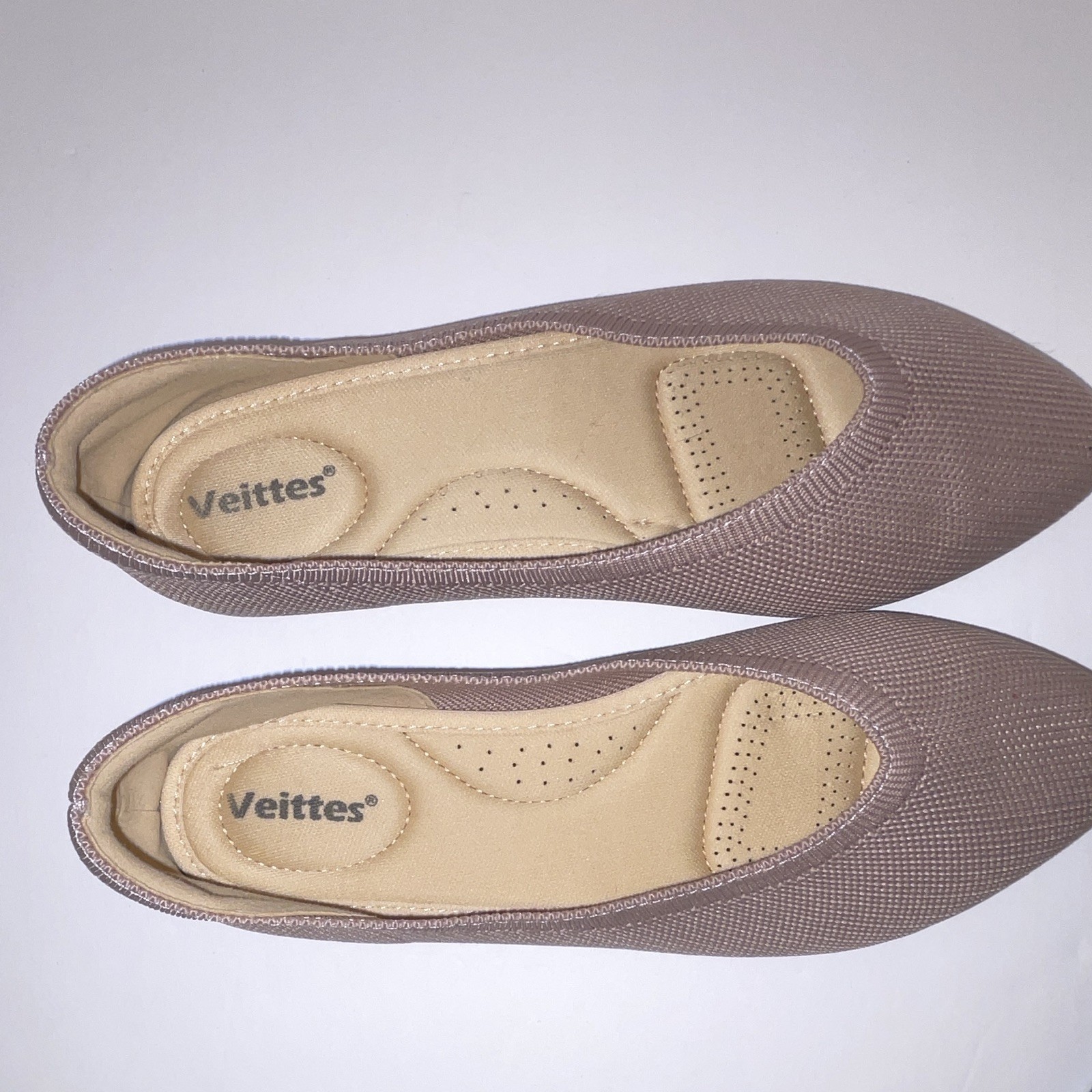 Veittes Women’s Pointed Toe Slip-On Comfort Flats Synthetic Beige US 6.5 W