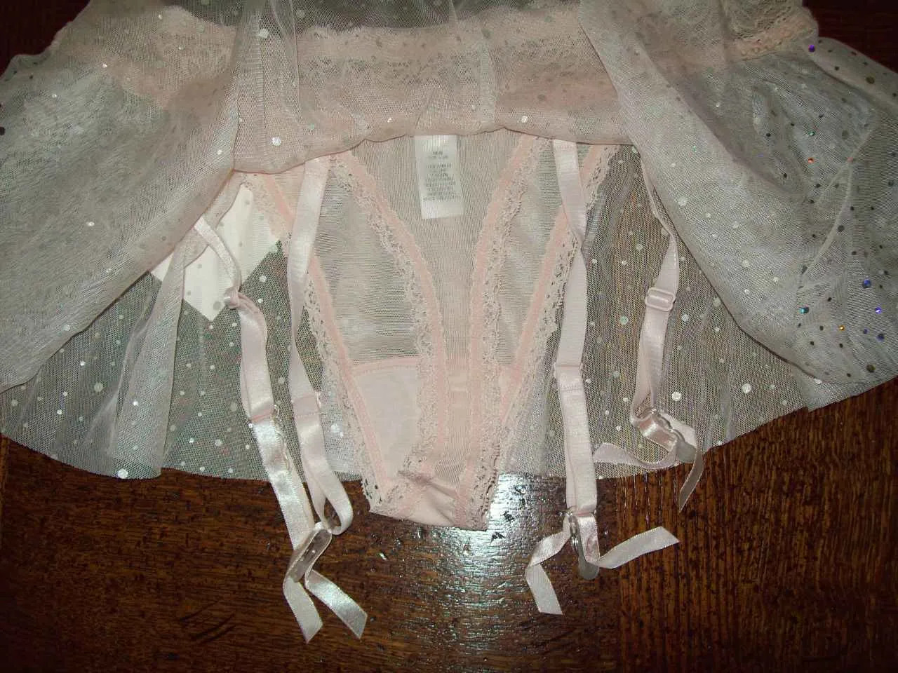 NWT SAKI FLIRT SKIRT THONG w GARTERS FAIRY PINK SPARKLE 16974 M