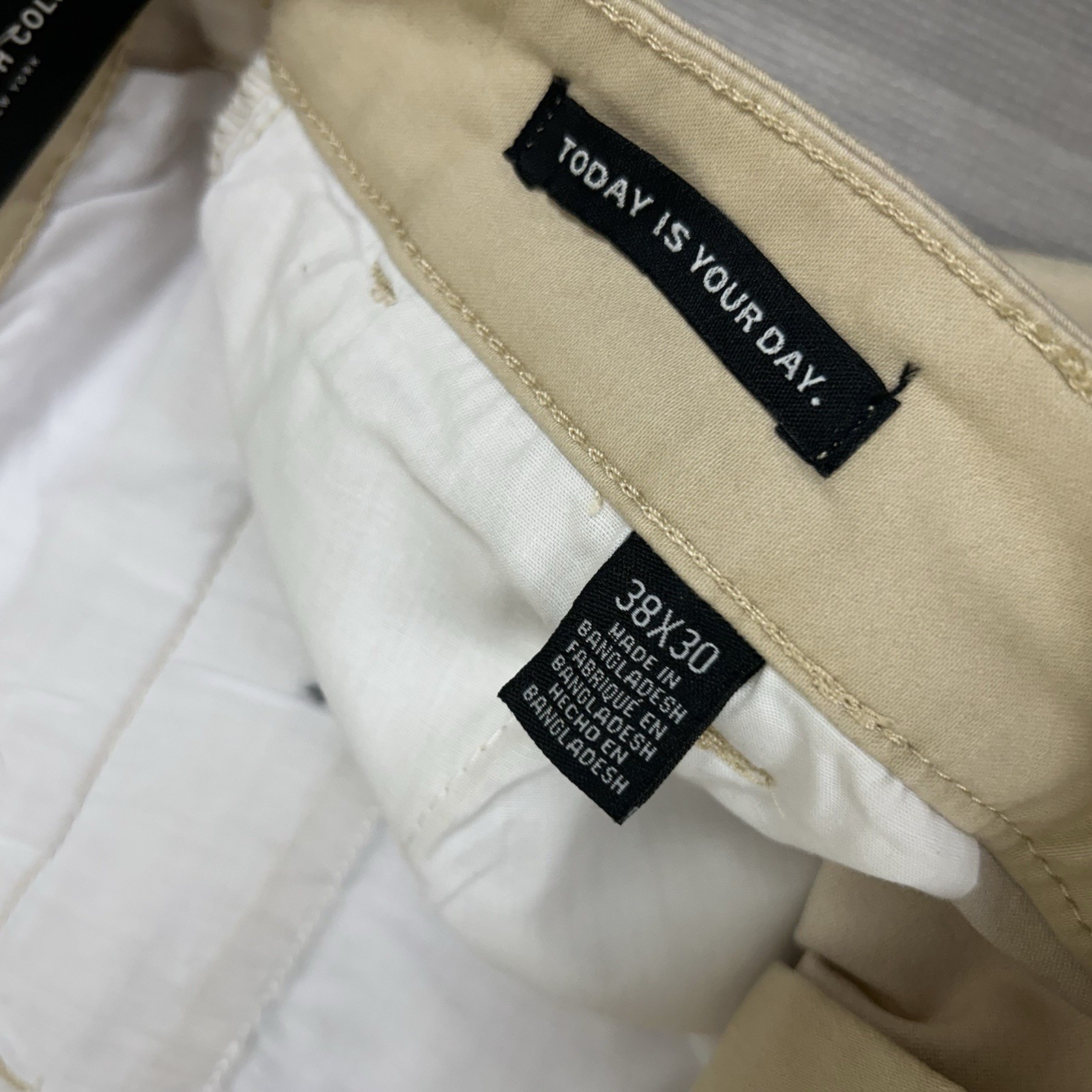 Kenneth Cole Tehnicole Chino Pants Mens Size 38 x 30 Tan “Today is Your Day” $69