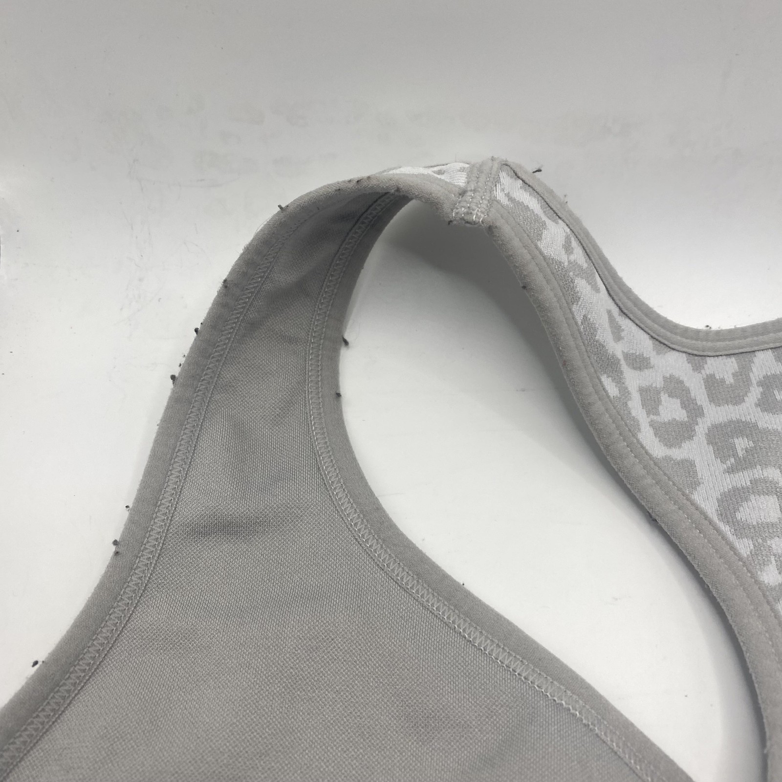 Avia Sports Bra Womens XL Gray Leopard Front Zip Racerback Seamless AV18191