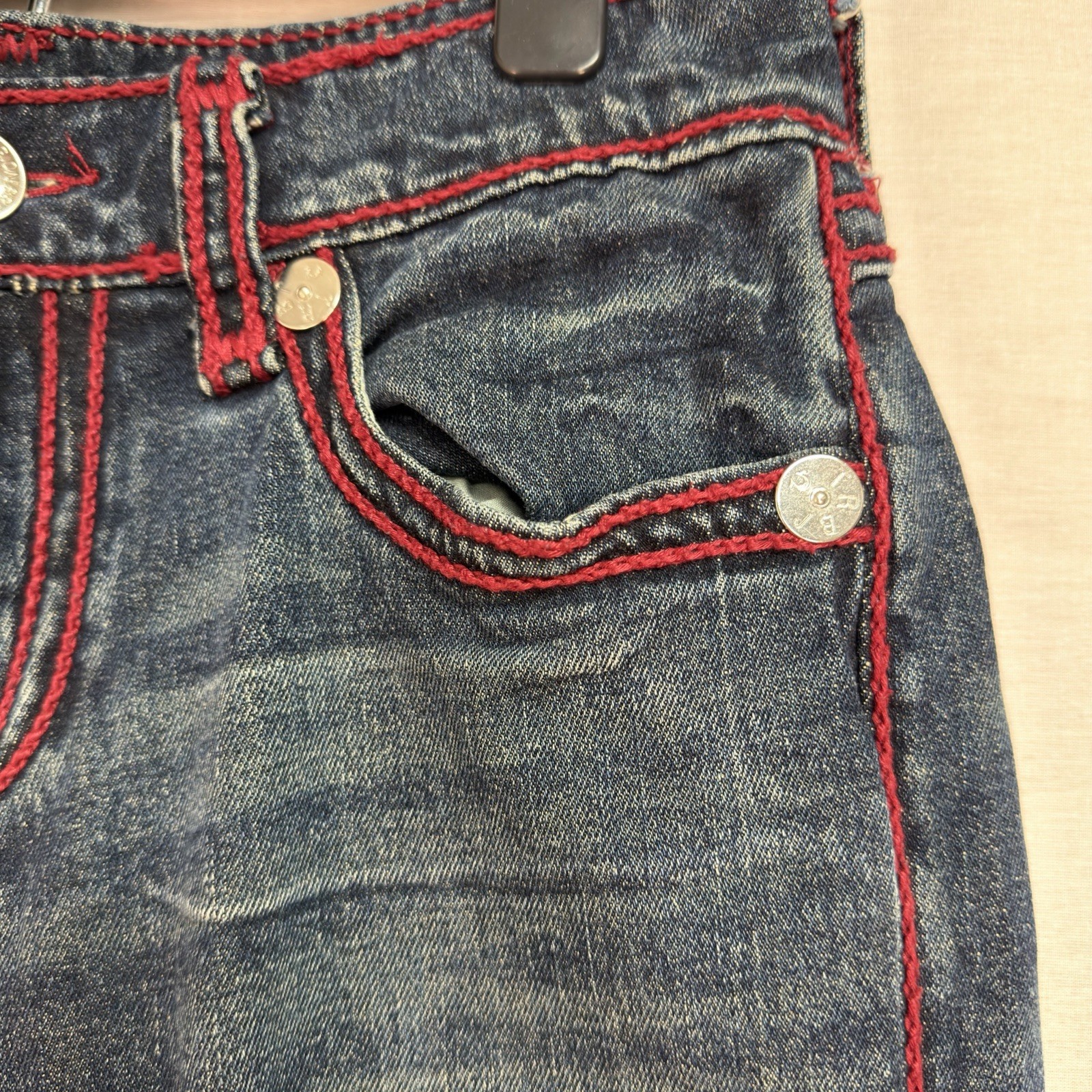 True Religion Men’s Ricky Relaxed Straight Jeans Red Rope Stiching