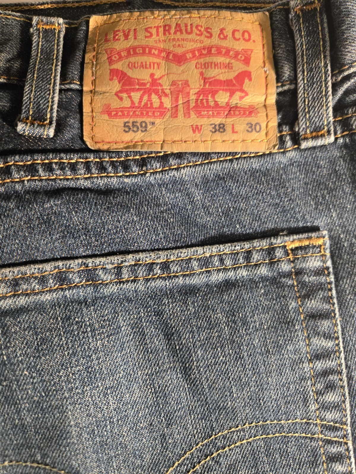 Levi’s 559 Men’s Relaxed Straight Denim Jeans 38 X 30 | As Seen In Pictures