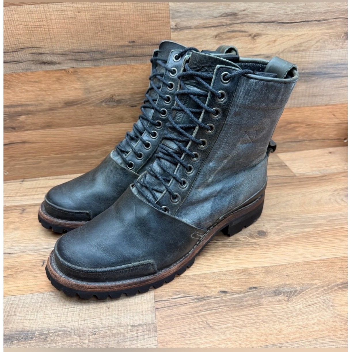 Timberland Boot Company Men’s size 10 Leather Canvas Tackhead Combat Boots