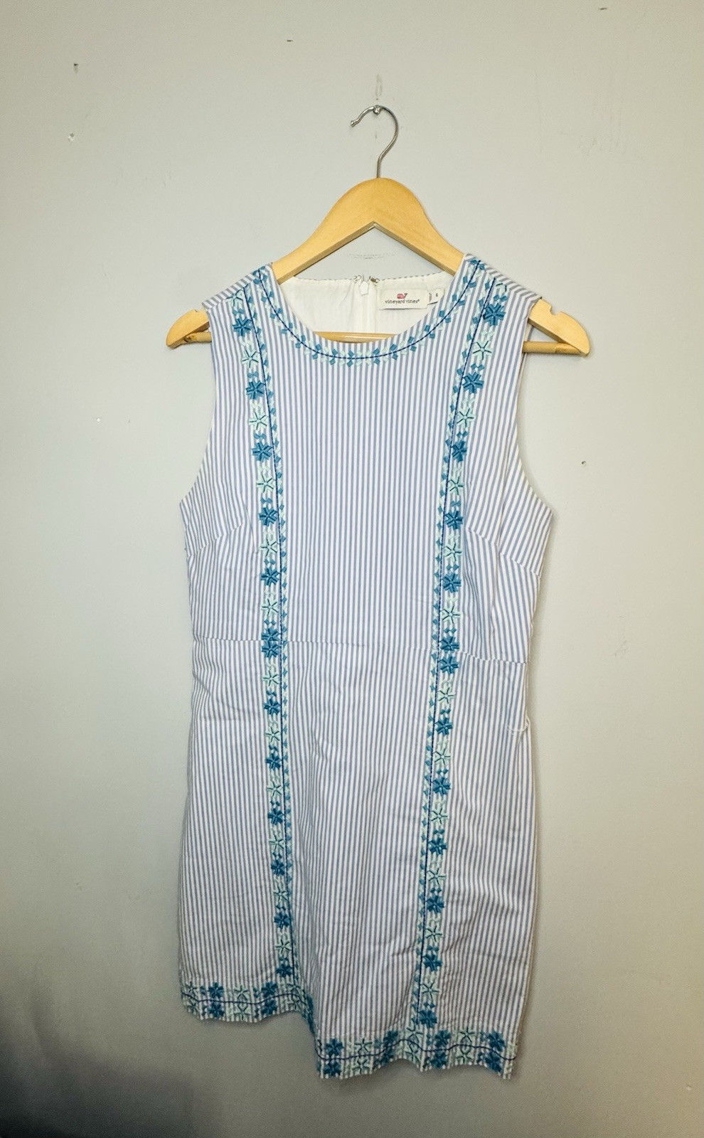 Vineyard Vines Pop Embroidered Sleeveless Dress Size 6 Lined Summer