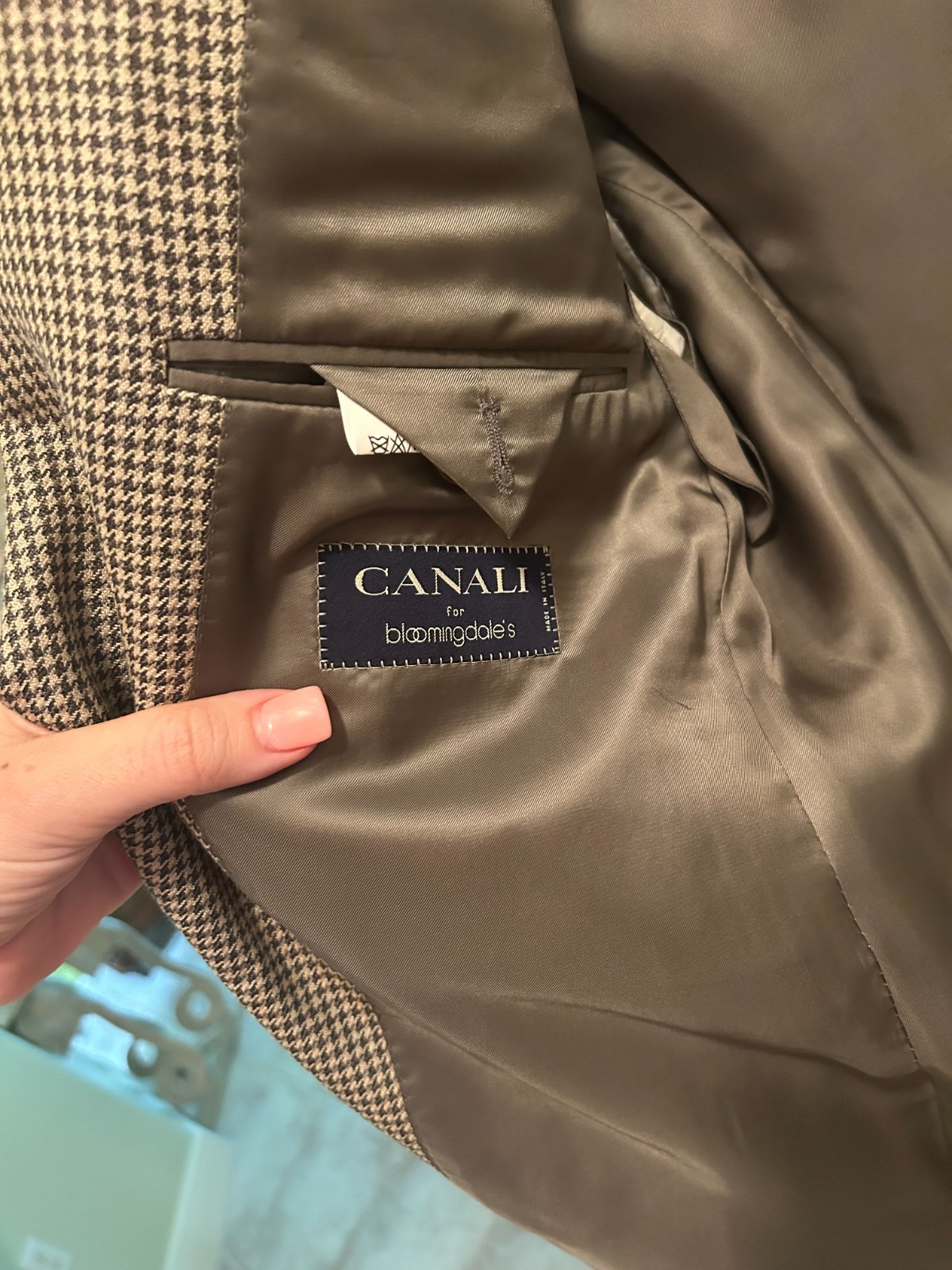 Men’s Canali 2 Button Sports Coat Size 40R in Green/Beige Hounds Tooth