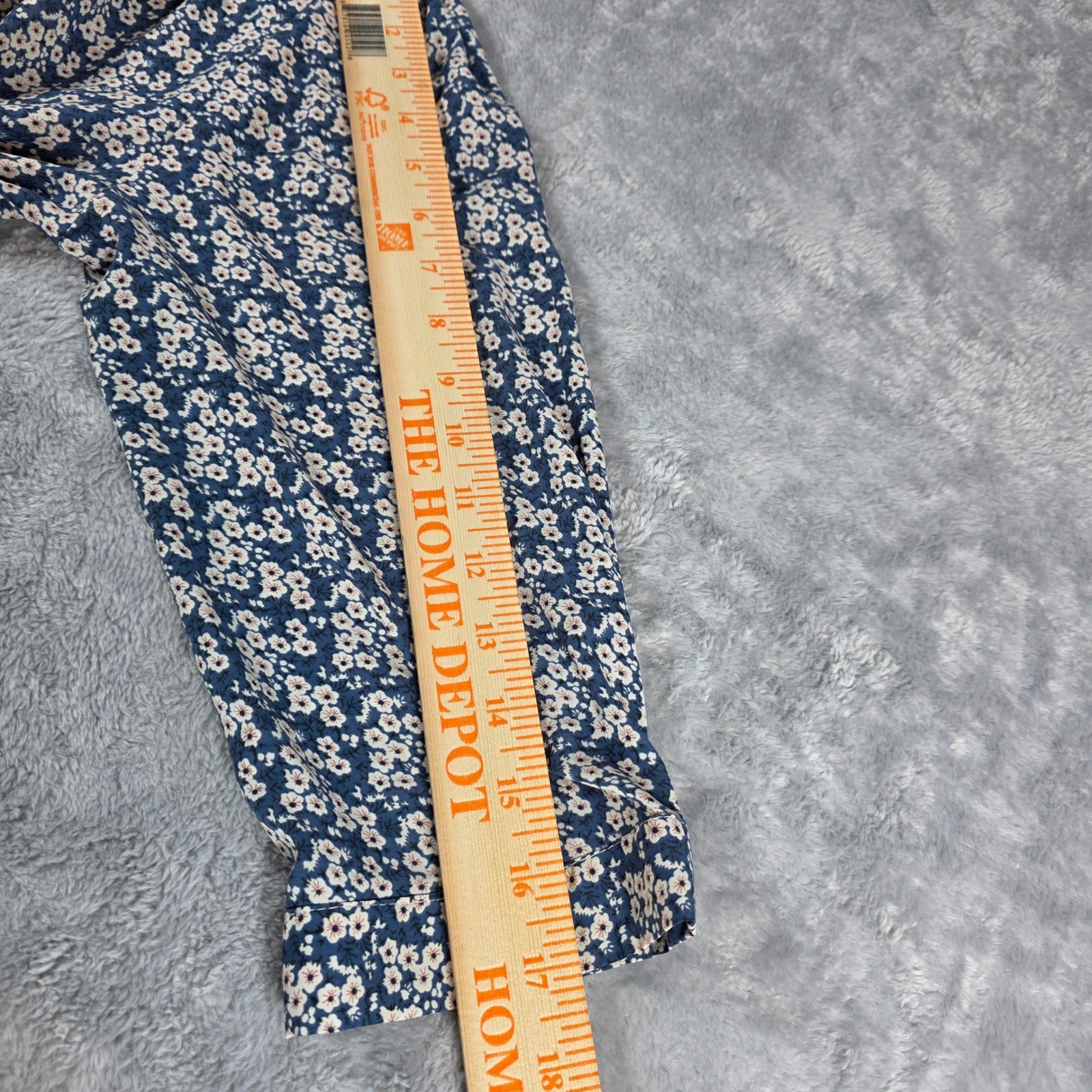 In April 1986 Womens M/L Blue Floral Wrap Midi Dress 3/4 Sleeve V-Neck