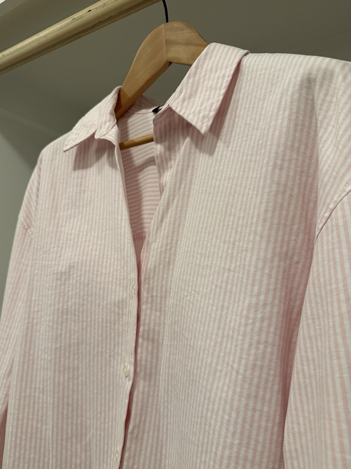 Zara Women’s Pink White Striped Collared Long Sleeve Woven Button-Up Shirt, S