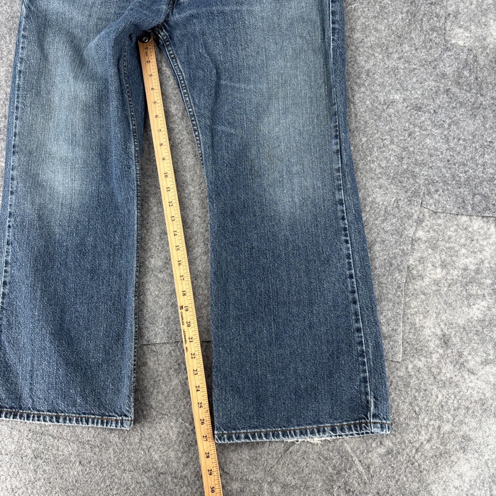 Levis’ Jeans Men’s 36 Loose Bootcut 567 Blue Vintage Button Fly 36×27