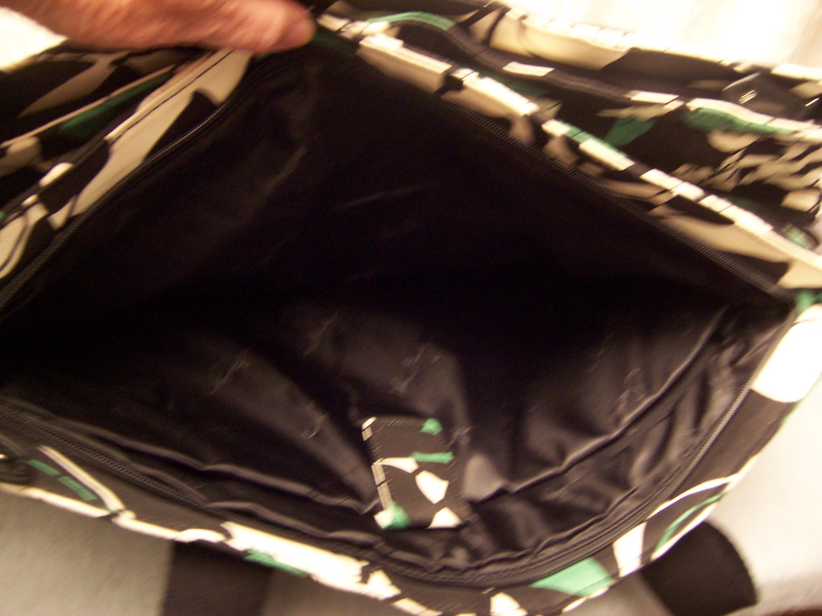 Vera Bradley Imperial Rose Duffel/Weekender – black/white/green cotton